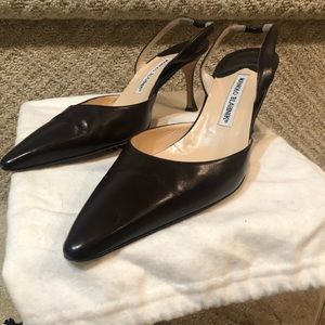 Manolo Blahnik 40 1/2. Vintage, worn once. Great condition. Dark brown color.